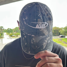 Load image into Gallery viewer, RETRO CAMO HAT
